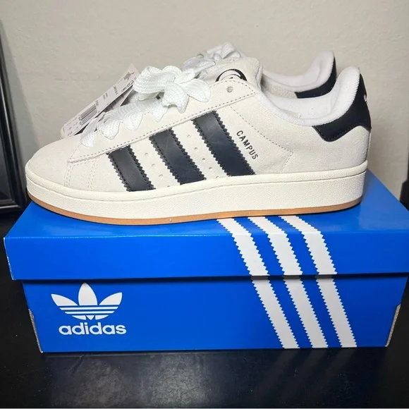 Adidas Campus 00s White Sneakers - Picture 3 of 10